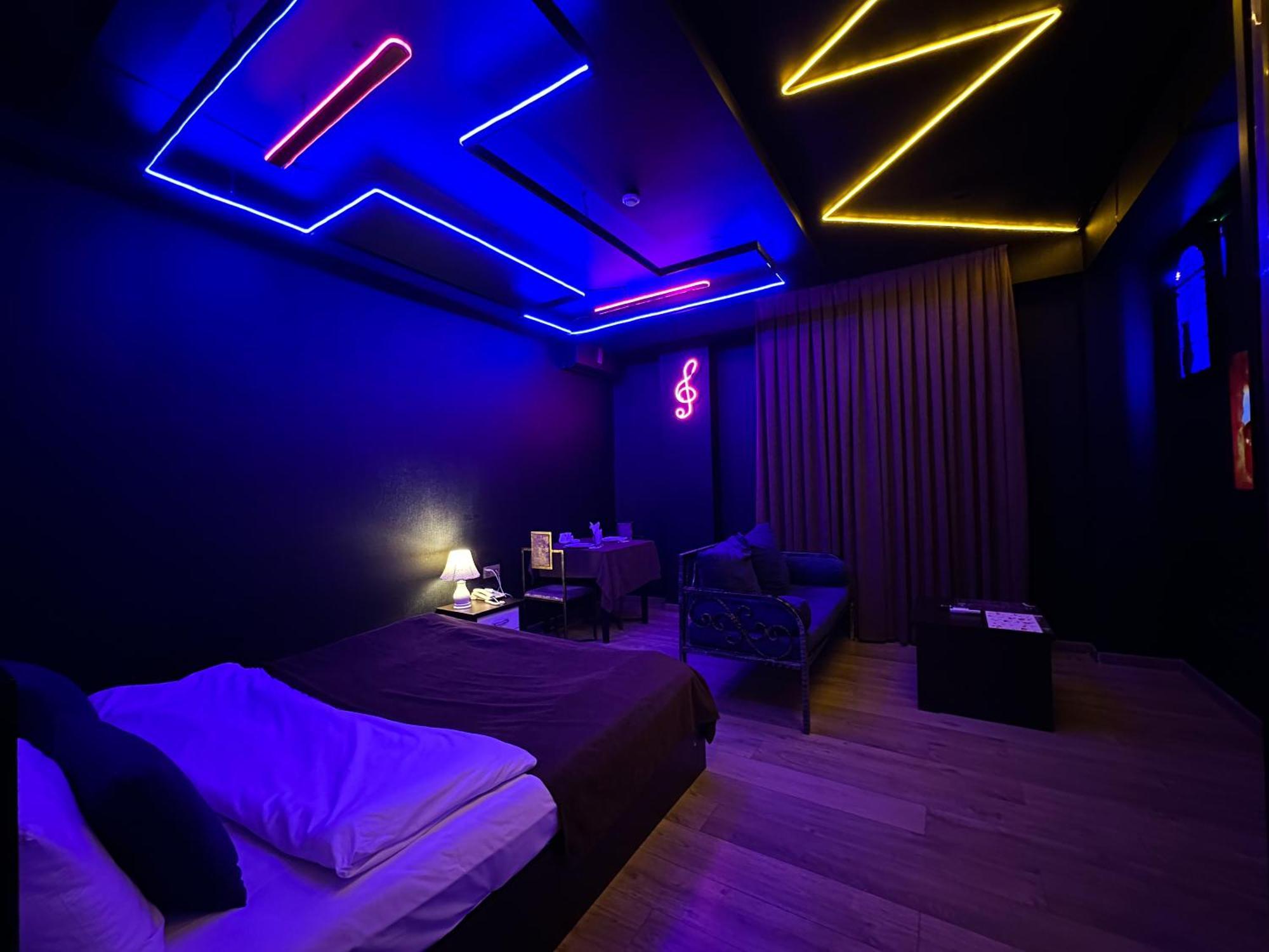 My Music Hotel Баку Екстериор снимка