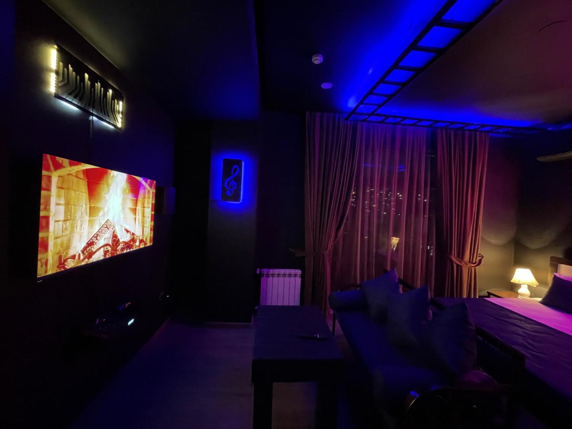 My Music Hotel Баку Екстериор снимка