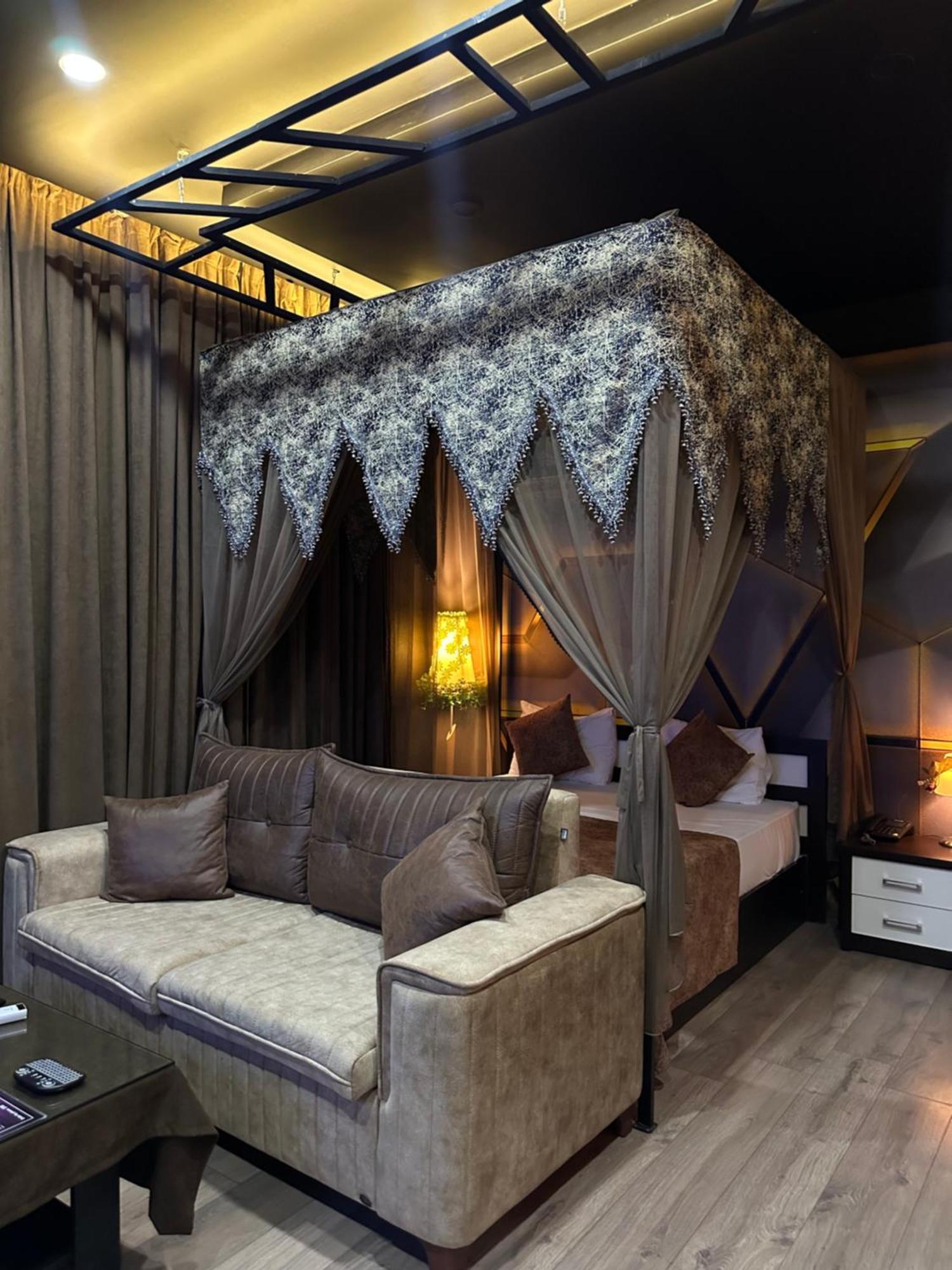 My Music Hotel Баку Екстериор снимка