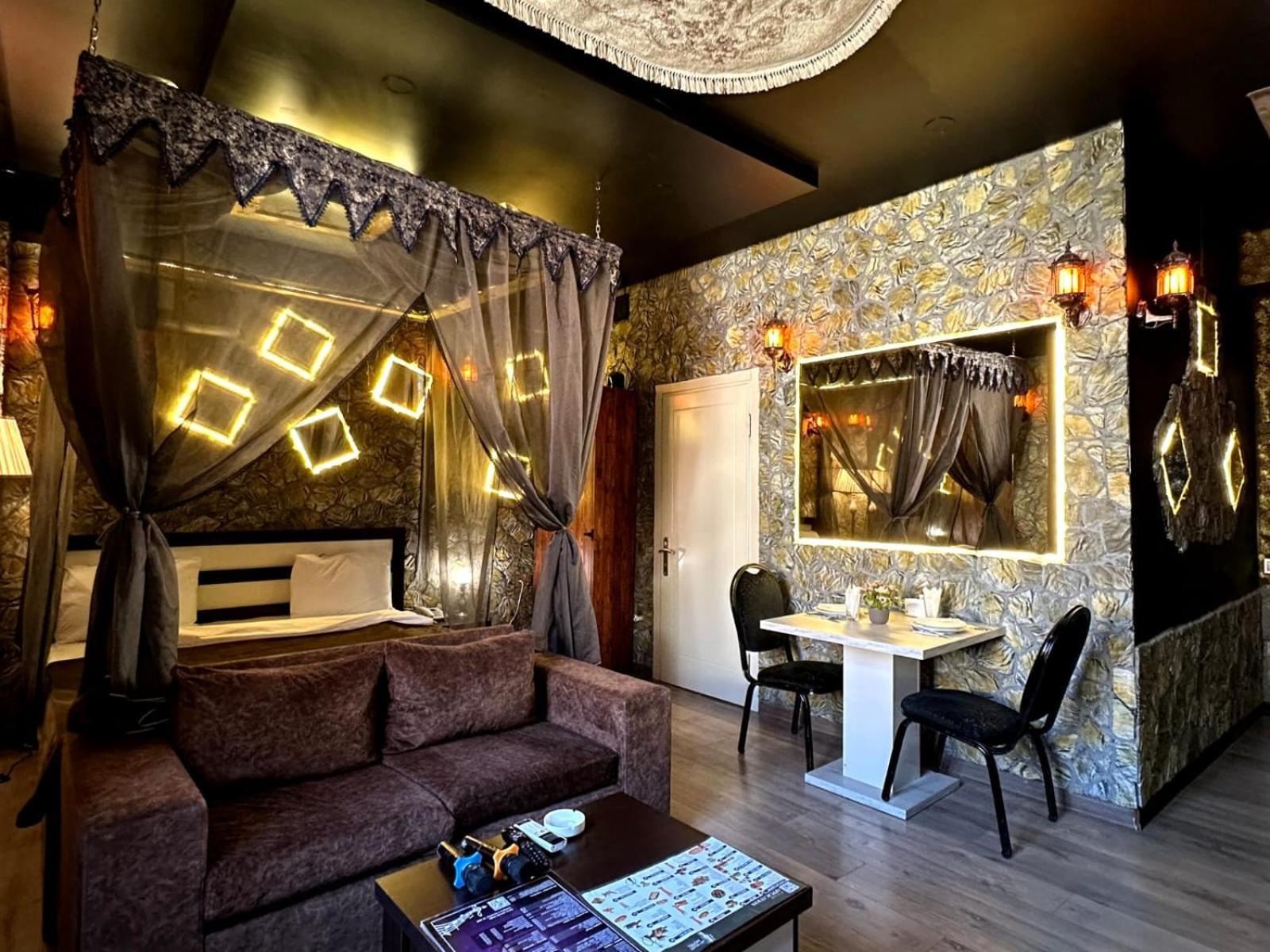 My Music Hotel Баку Екстериор снимка