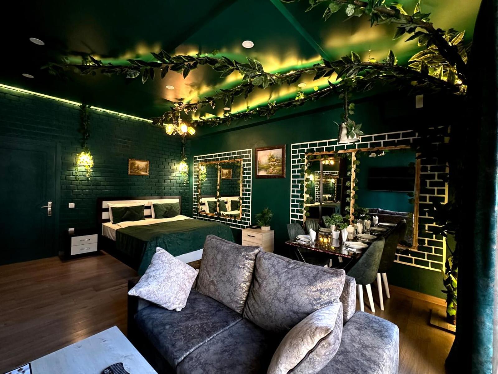 My Music Hotel Баку Екстериор снимка